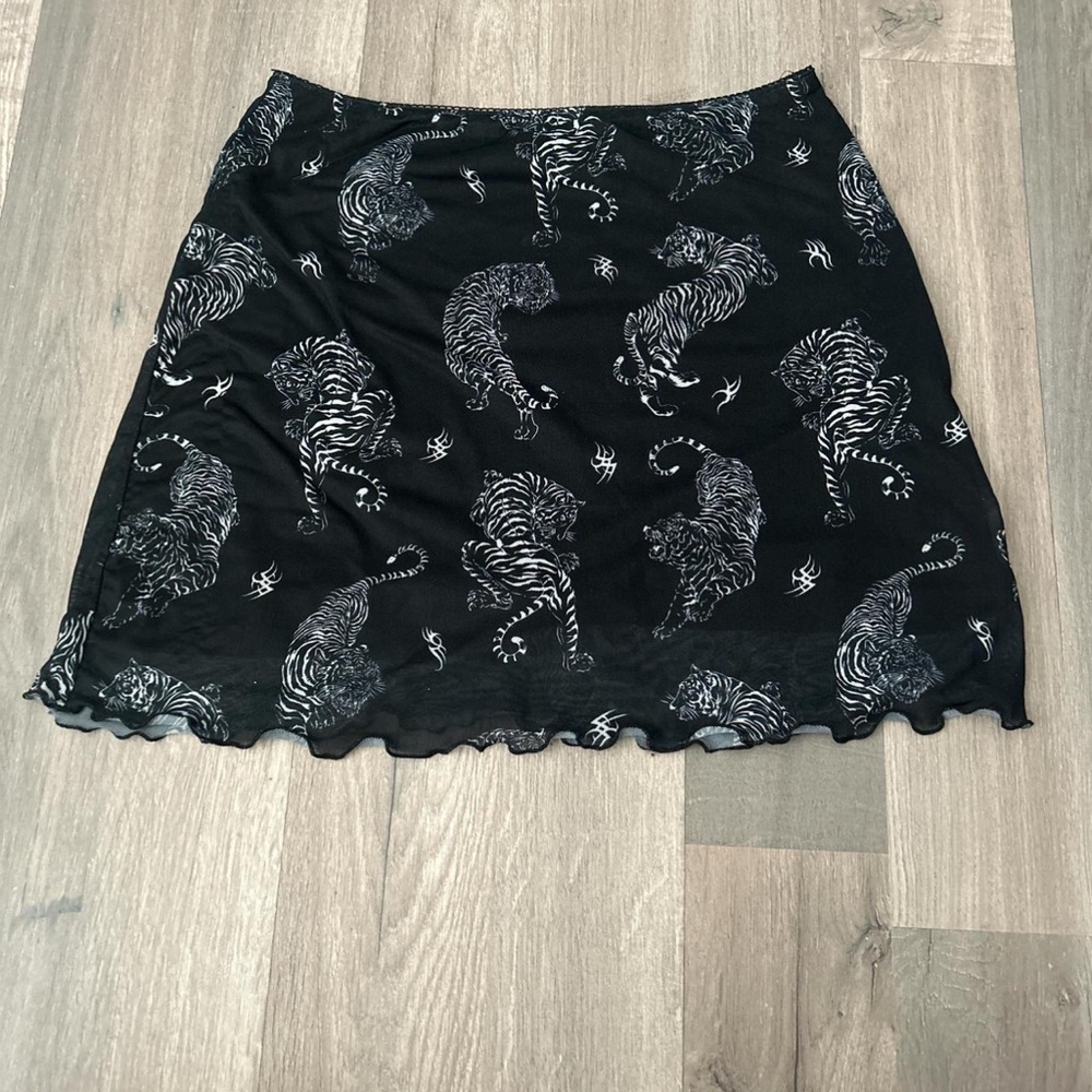 Black and white mini skirt